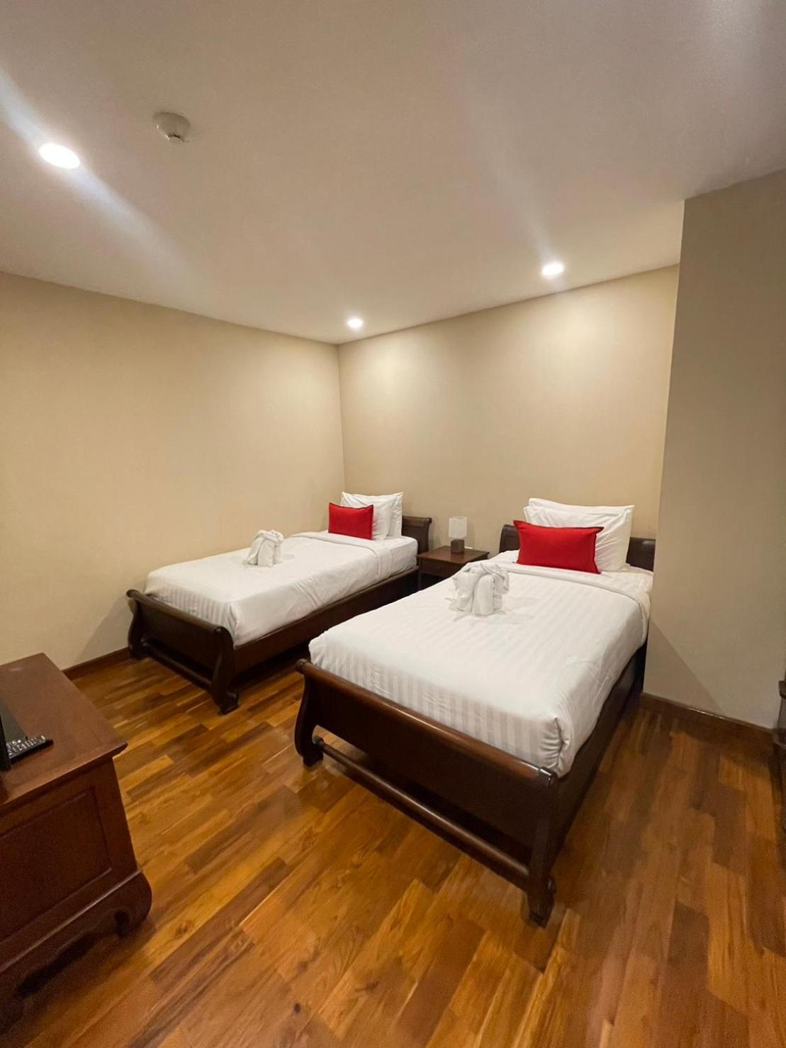 Yotaka Boutique Hotel Bangkok Exteriör bild