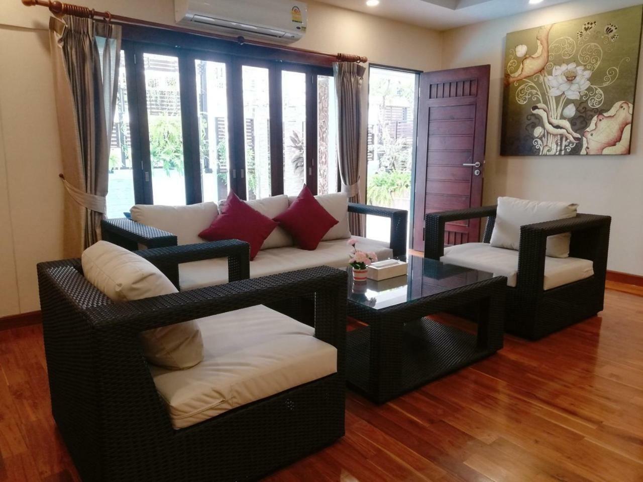 Yotaka Boutique Hotel Bangkok Exteriör bild